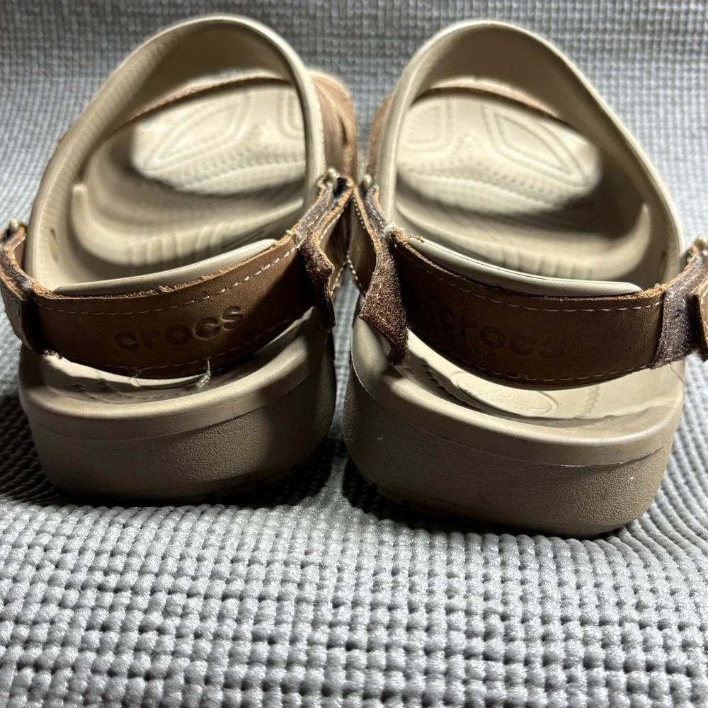 Crocs Sandals Mens 13 Brown Yukon Sport Leather Upper Adjustable Strap Comfort